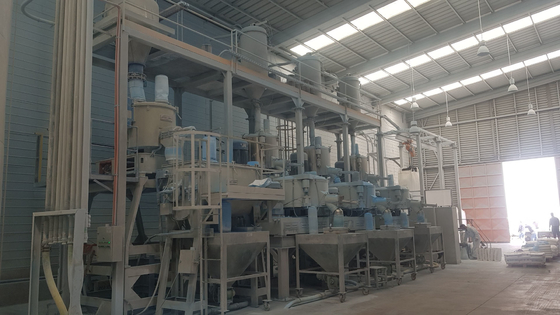 Pesatura mescolantesi della polvere completamente automatica trasportando sistema per l'estrusione del tubo del PVC